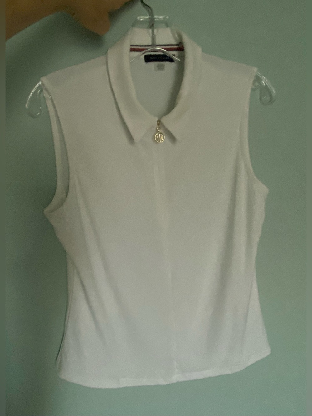 Tommy Hilfiger Sleeveless White Polo Top with Gold Charm Accent